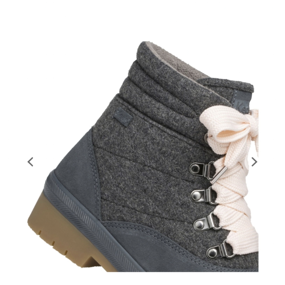 Camp Water-Resistant Boot w/ Thinsulate: blue grey